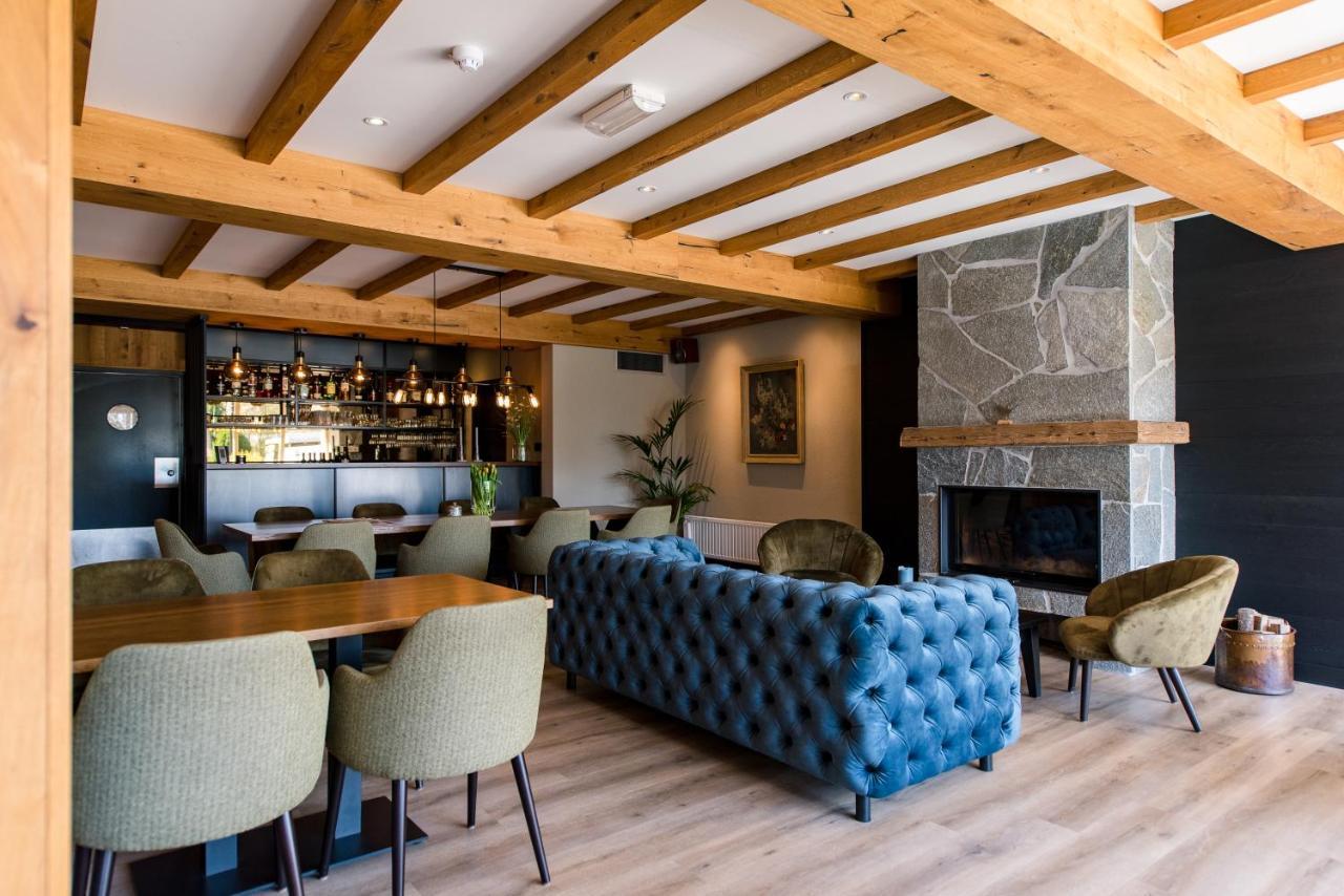 Hotel Hofker Нес Екстериор снимка