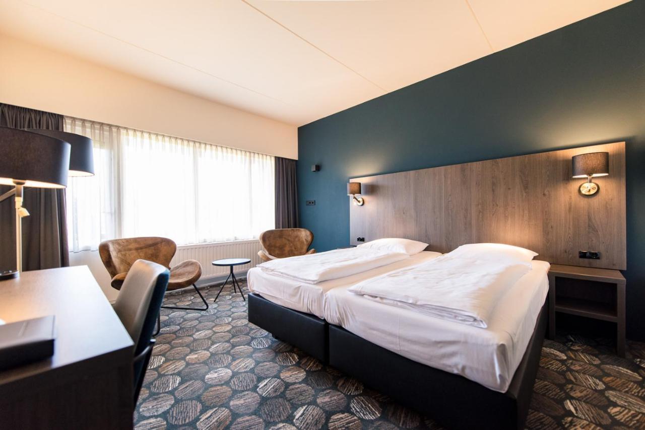 Hotel Hofker Нес Екстериор снимка