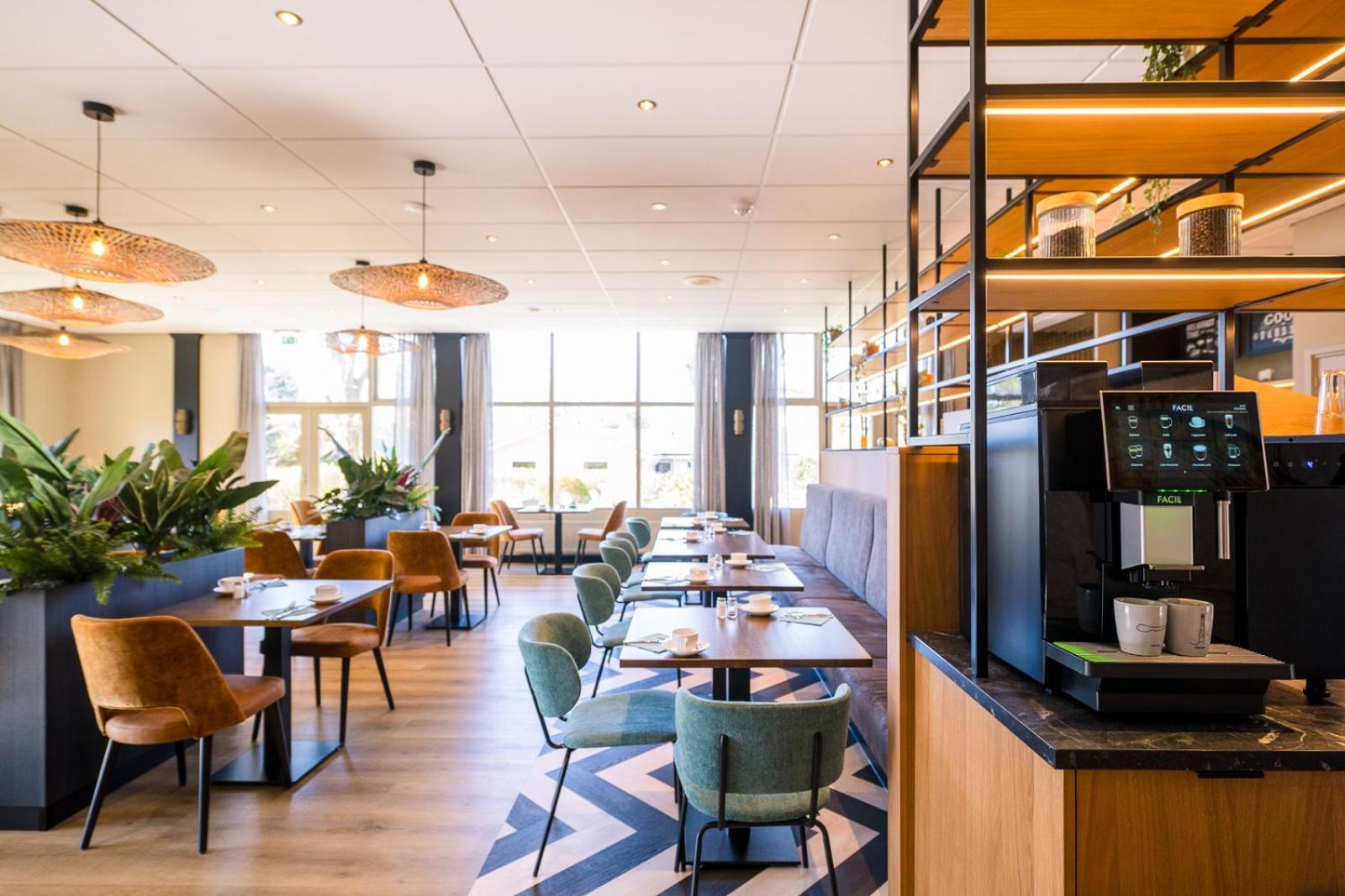 Hotel Hofker Нес Екстериор снимка
